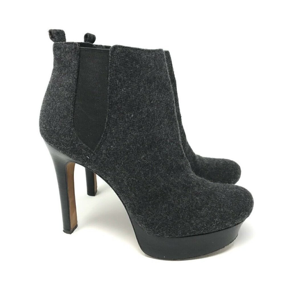 Vince Camuto Baileys Ankle Chelsea Boots 10